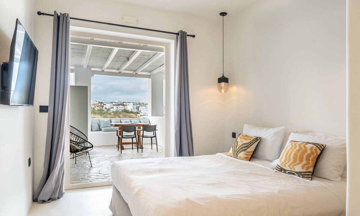 Drafaki Apartment | Boho Friends