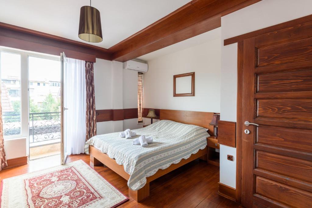 Pejë Hotel | Boutique Hotel 89