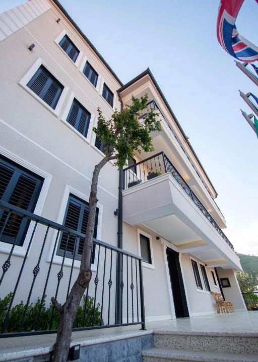 Pogradec Hotel | Boutique Hotel Kooperativa