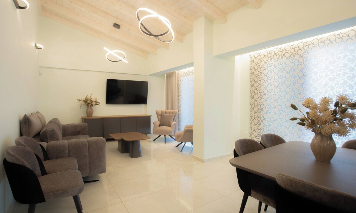 Nidri Apartment | BRAND NEW LUXURY APARTMENT IN CENTRAL LOCATION IN NIDRI, LEFKADA.