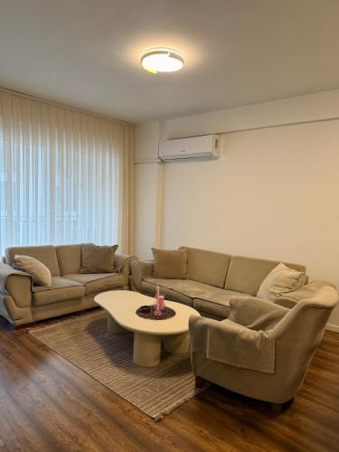 Matiçan Apartment | Bright & Cozy 2- Bedroom Apartment