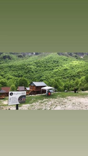 Theth Ski Chalet | Bujtina Diti
