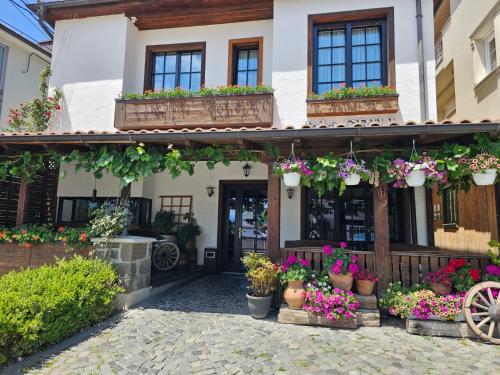 Mejë Hotel | Bujtina Jaki