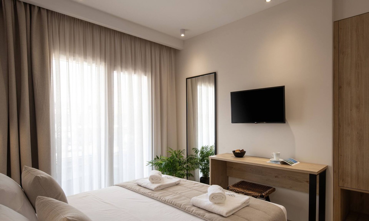 Kalivia Poliyirou Hotel | Calives Premium Stay