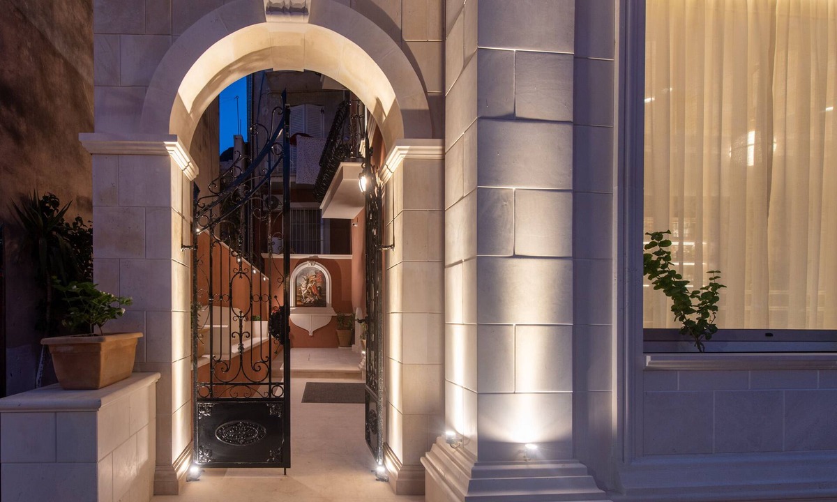 Zakynthos Town Hotel | Capolavoro Suites