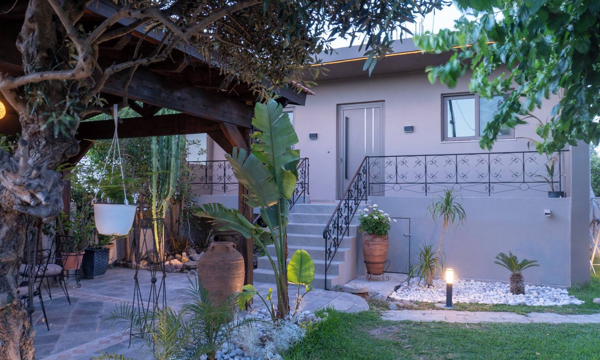 Afandou House | Casa Avgeri | 750m from Afandou Beach