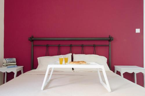 Agios Dimitrios Apartment | Casa Bonita, House with Private Entrance and Garden, between center and sea