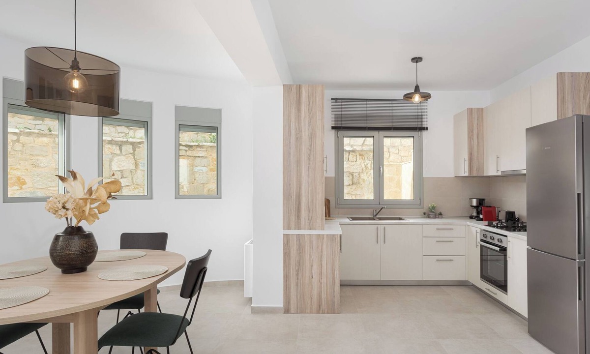 Isthmia House | Cavos Residence with Private Jacuzzi