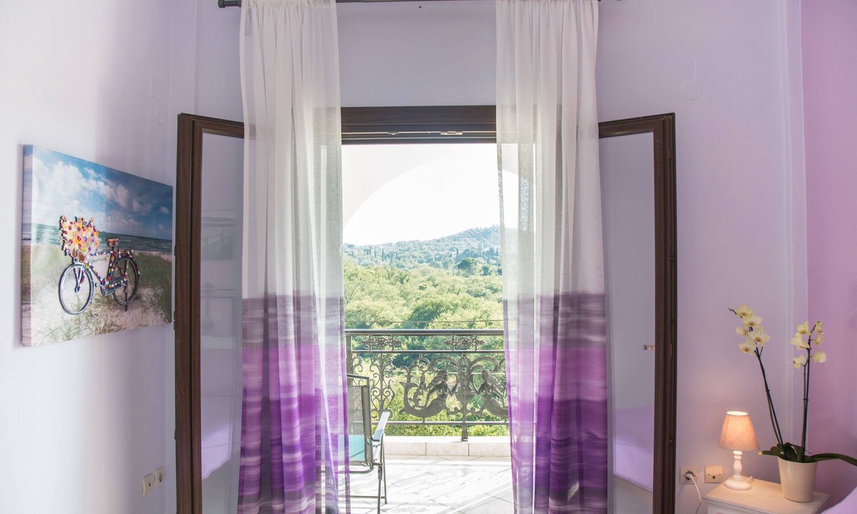 Viros House | Cecilia's Apartments Corfu