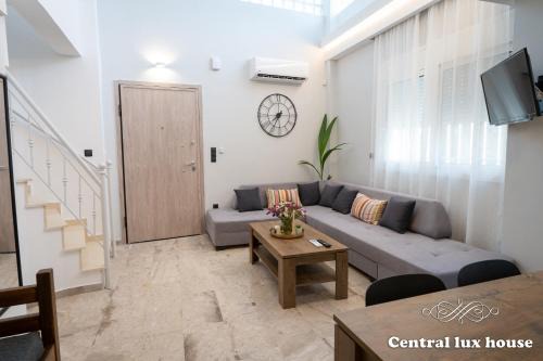Kalamata Apartment | Central lux house