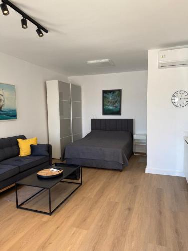 Poros Apartment | Central studio in Poros old town