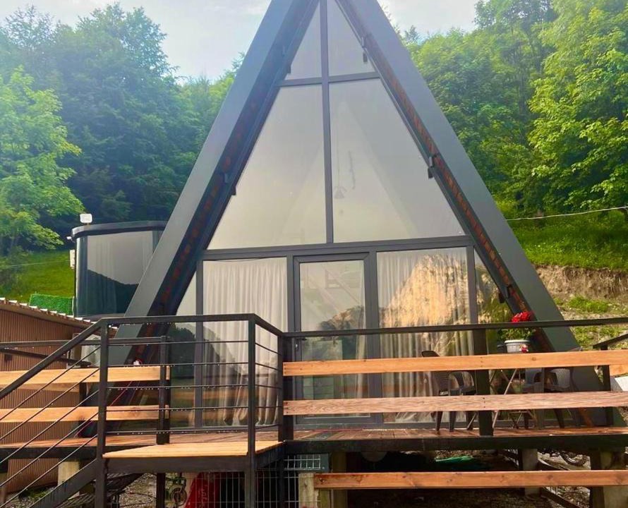 Cerem Ski Chalet | Cerem Mountain Lodge