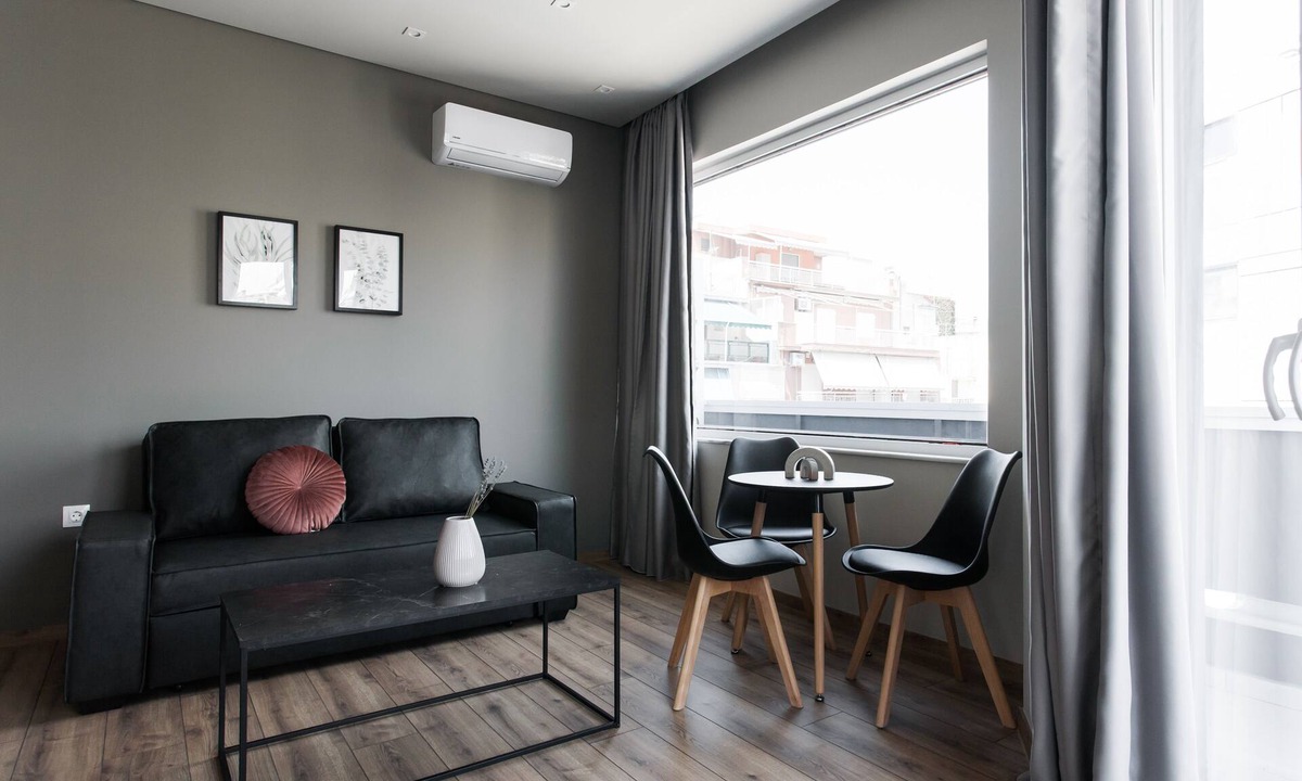 Kinosargous Apartment | Charming 1BR Apartment at WYZ Athens