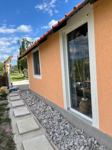 Aliko House | Charming Village Farmhouse, Çukë