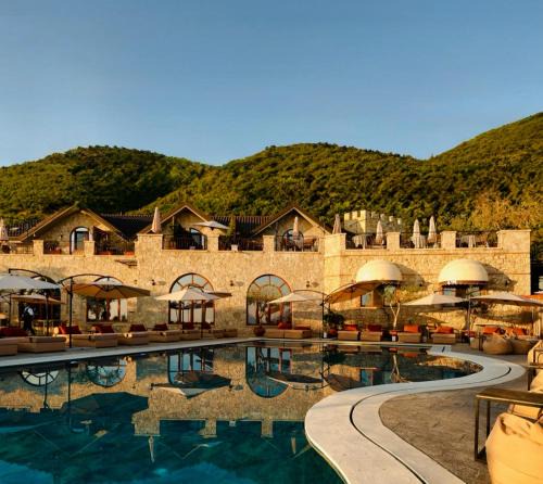 Dajt Hotel | Chateau Fasel