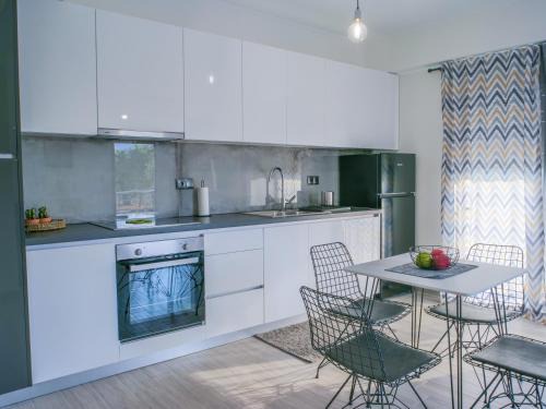 Diasella Apartment | ChriLenia Aparments