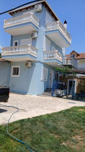 Himare Apartment | ChristAlex Guesthouse