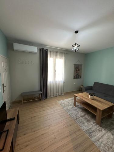 Drama Apartment | Christina Apartment