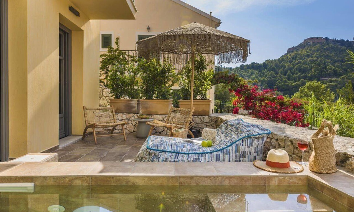 Frourion Hotel | Chromata Assos Villas Kefalonia