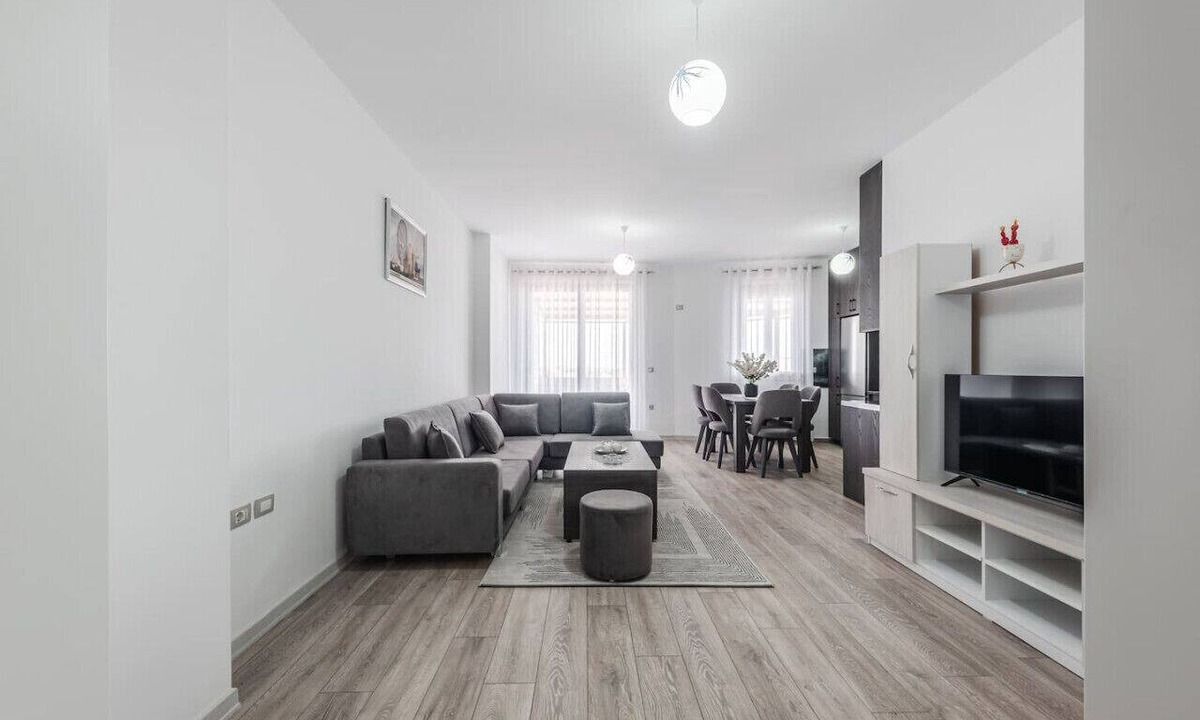 Shkoder Apartment | City Escape Apartment by PikHost