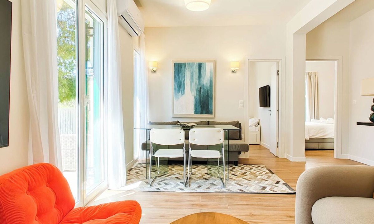 Voula Apartment | Colorful Riviera Living in Voula Center