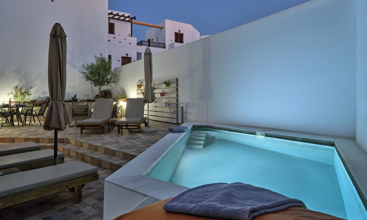 Naousa House | Colors In Naousa