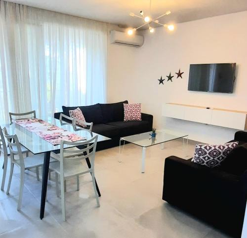 Ishem Apartment | Comfortable Big Apartment-San Pietro Resort, Lalez, Durres