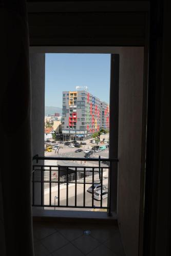 Kashar Apartment | Comfy flat in Astir Near bus and AC