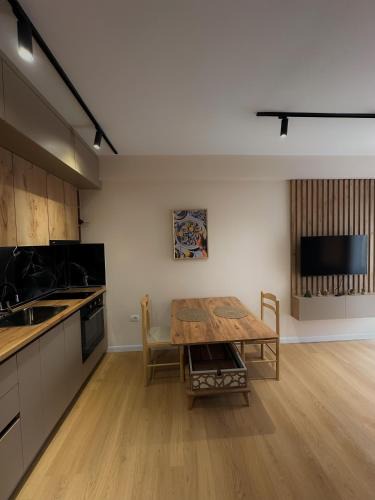 Shengjin Apartment | Coral Studio Apartment