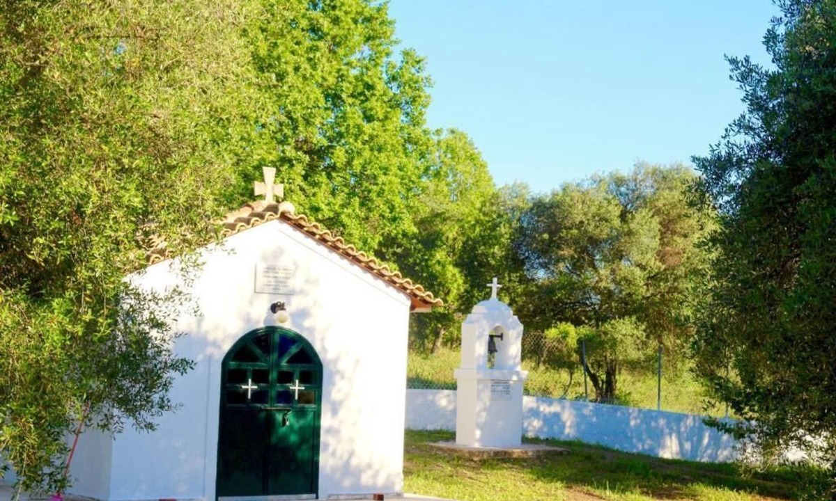 Dafnata Villa | Corfu Villazia with private pool