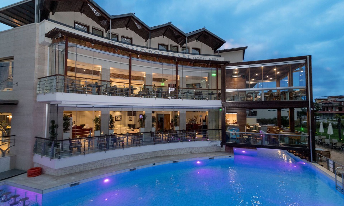 Katerini Hotel | Cosmopolitan Hotel by GHH