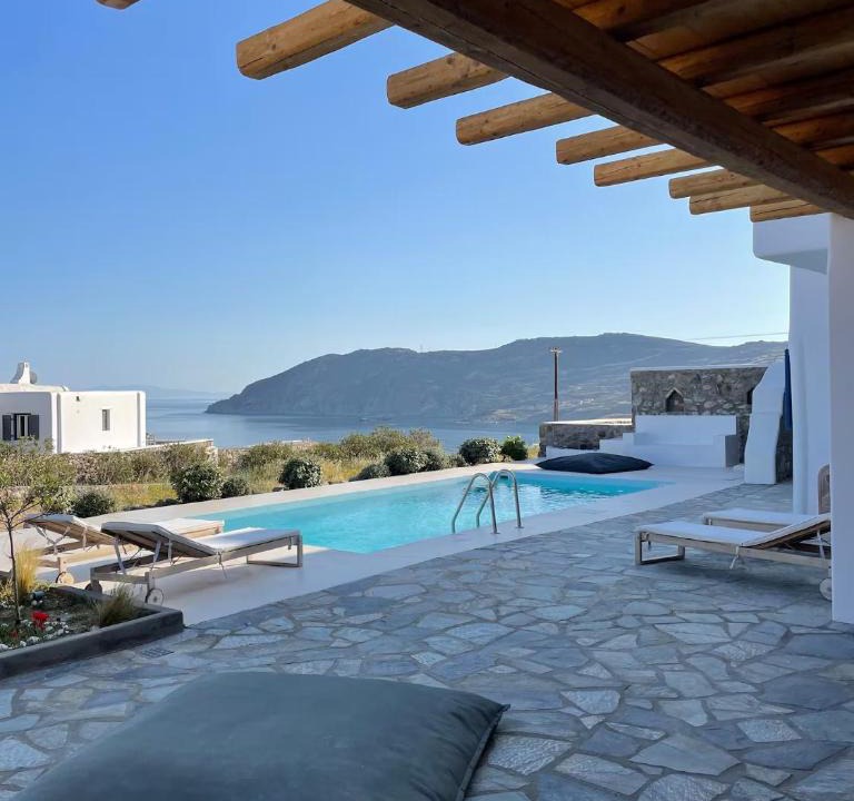 Corfu Town Villa | Cosy Villa Charis