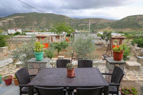 Sinje Villa | Countryside Home
