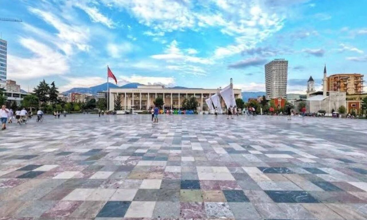 Tirana Apartment | Cozy New Bazaar Apartment with Private Balcony