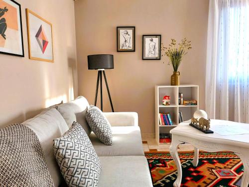 Blloku Apartment | Cozy retreat in the heart of Bllok