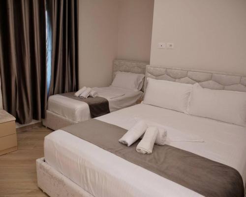Kamez Bed & Breakfast | Cozy Room for Three