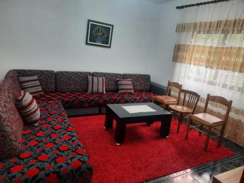 Tirana House | Cozy Villa Tirana