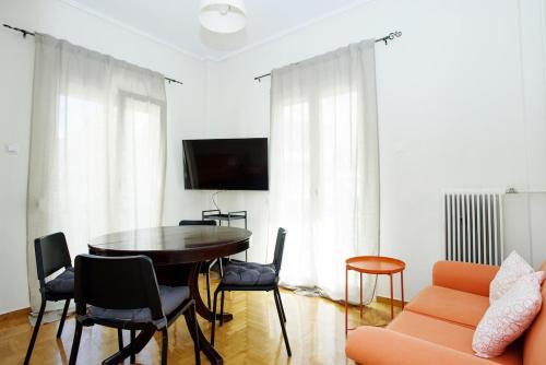 Ampelokipoi Apartment | D'Lara, Athens Ampelokipi Appt