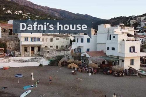 Ikaria Apartment | Dafnis beach house