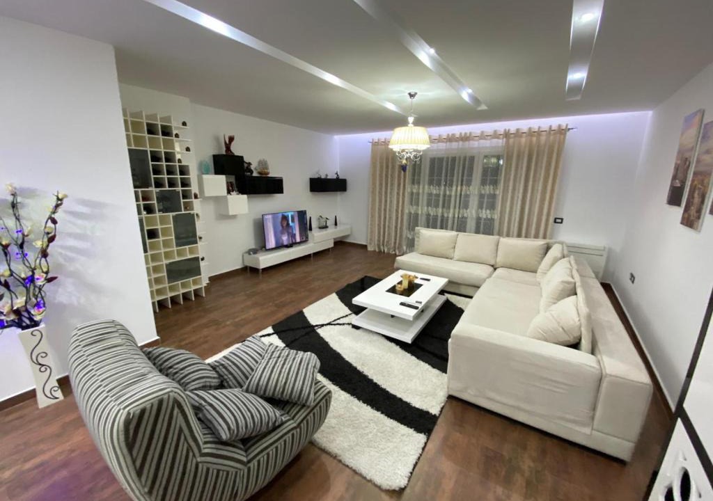 Kashar Apartment | DeaRoi penthouse