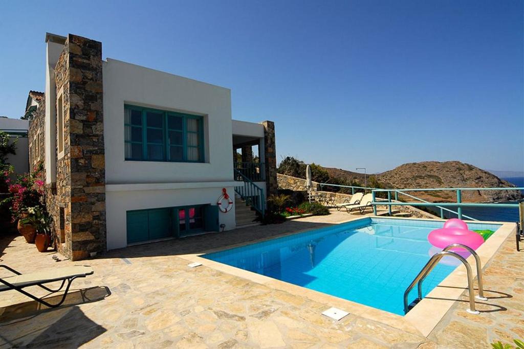 Mochlos Villa | Deluxe Crete Villa Villa Kalippo 4 Bedroom Private Pool