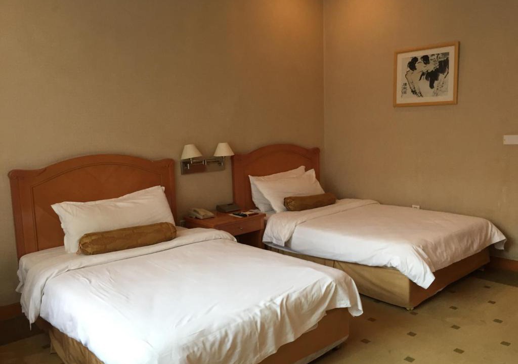 Bajram Curri Hotel | DEMIRAJ HOTEL