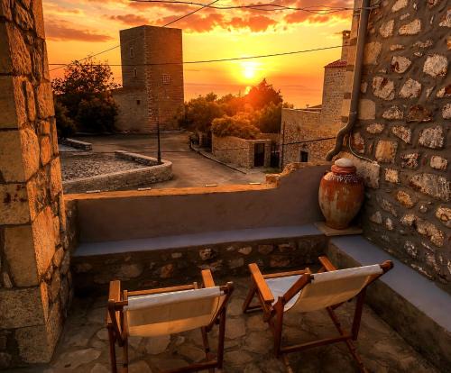 Omales House | Diaks Tower Sunset Sea View Mani