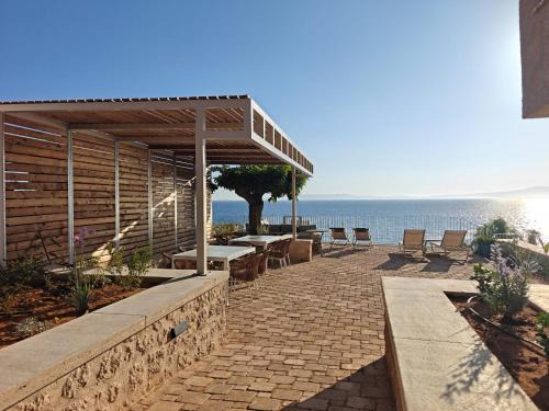 Stoupa House | Dimitra's Studios