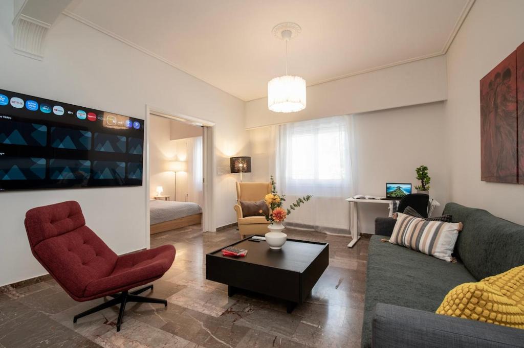 Dafni Apartment | Dinas Oasis Garden heaven near metro