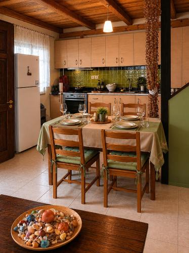 Nea Potidaia Ski Chalet | Domnas farm potidea
