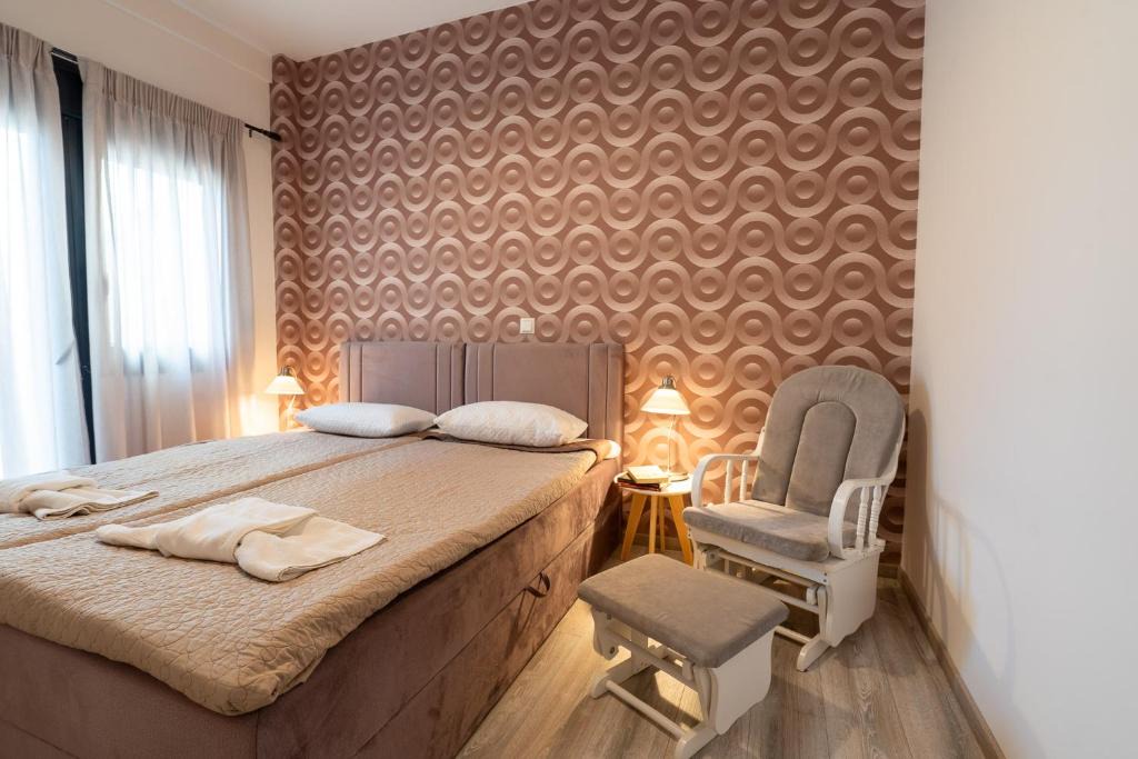 Omonia Apartment | Downtown Penthouse With Gym And Acropolis View