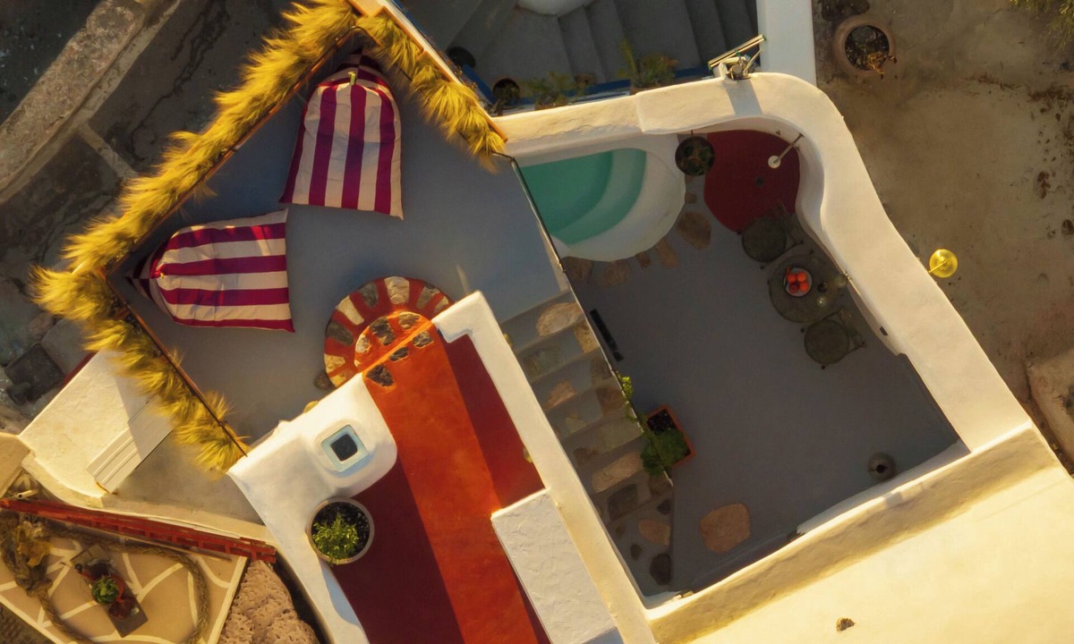 Emporio Villa | Ducato Dream Santorini