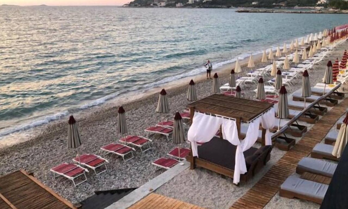 Orikum Hotel | Dukes Albania