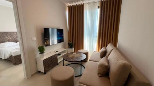 Orikum Apartment | EA Palm Apartments